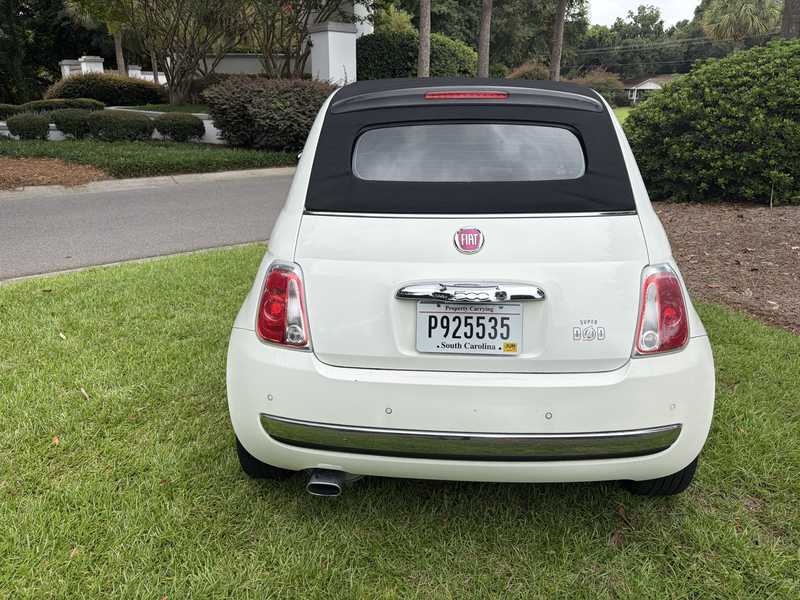 White Fiat 500c Convertible for rent in Charleston SC, photo 5