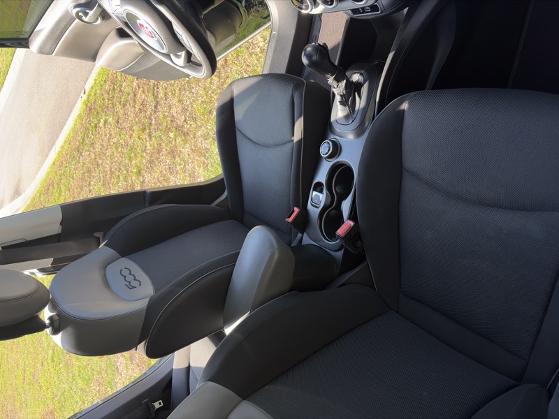 Green Fiat 500X for rent in Charleston SC, photo 13