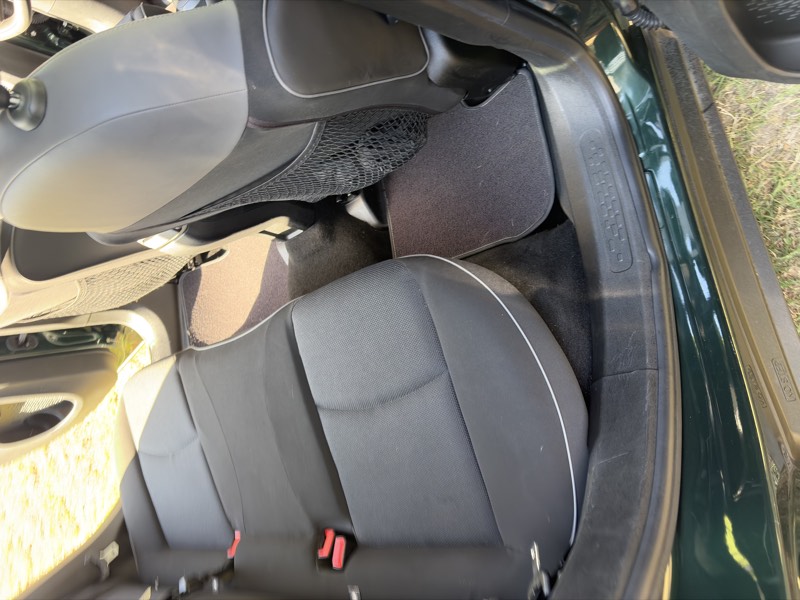 Green Fiat 500X for rent in Charleston SC, photo 15