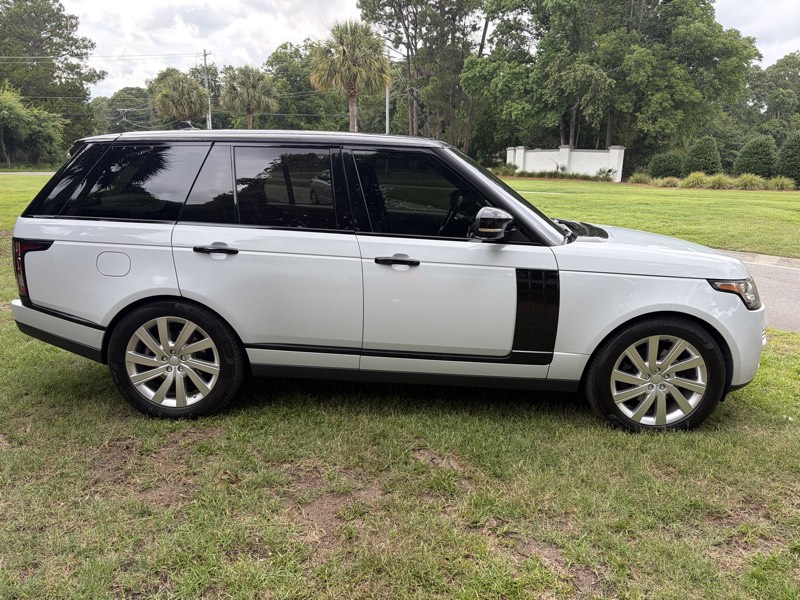 A car from the TG Car Rentals fleet in Charleston SC