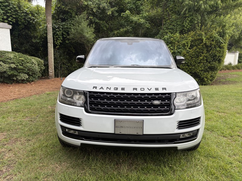 White Land Rover Range Rover for rent in Charleston SC, photo 3