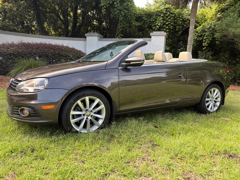 Brown Volkswagen Convertible for rent in Charleston SC, photo 1